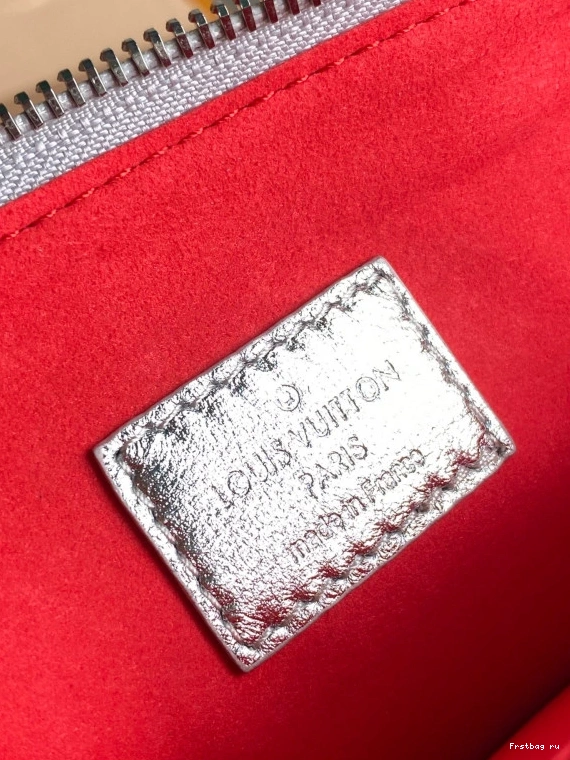 First bag ru VUITTON PM COUSSIN LOUIS 0716
